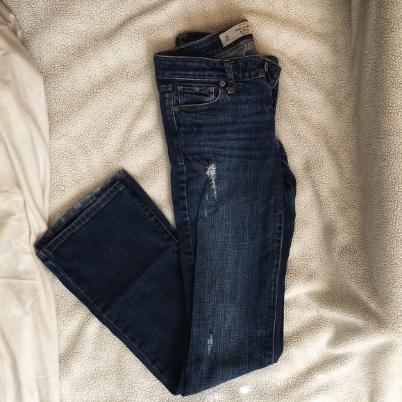 Abercrombie & Fitch Denim - Abercrombie and Fitch Slim Destressed/Ripped Jeans